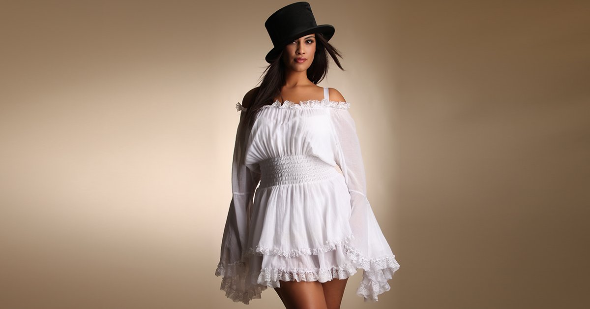 See temperatures rise in this #oohlalatueday style! Our coveted Soft Cotton Bell Sleeve Dress is 50% off today! Ends 6.26.18 Shop now! ow.ly/Tyqi30kG00l