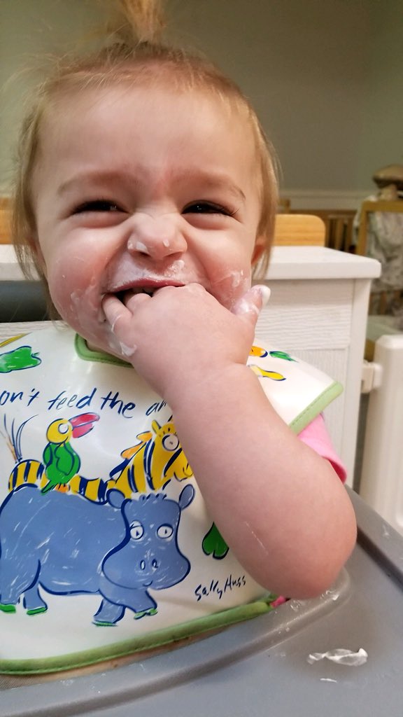 AshRodeheaver's tweet photo. Yogurt anyone?!!😋😍💖 #icouldjusteatherup #theasventuresofellarae #daycarediaries https://t.co/dyb9LP2JPn