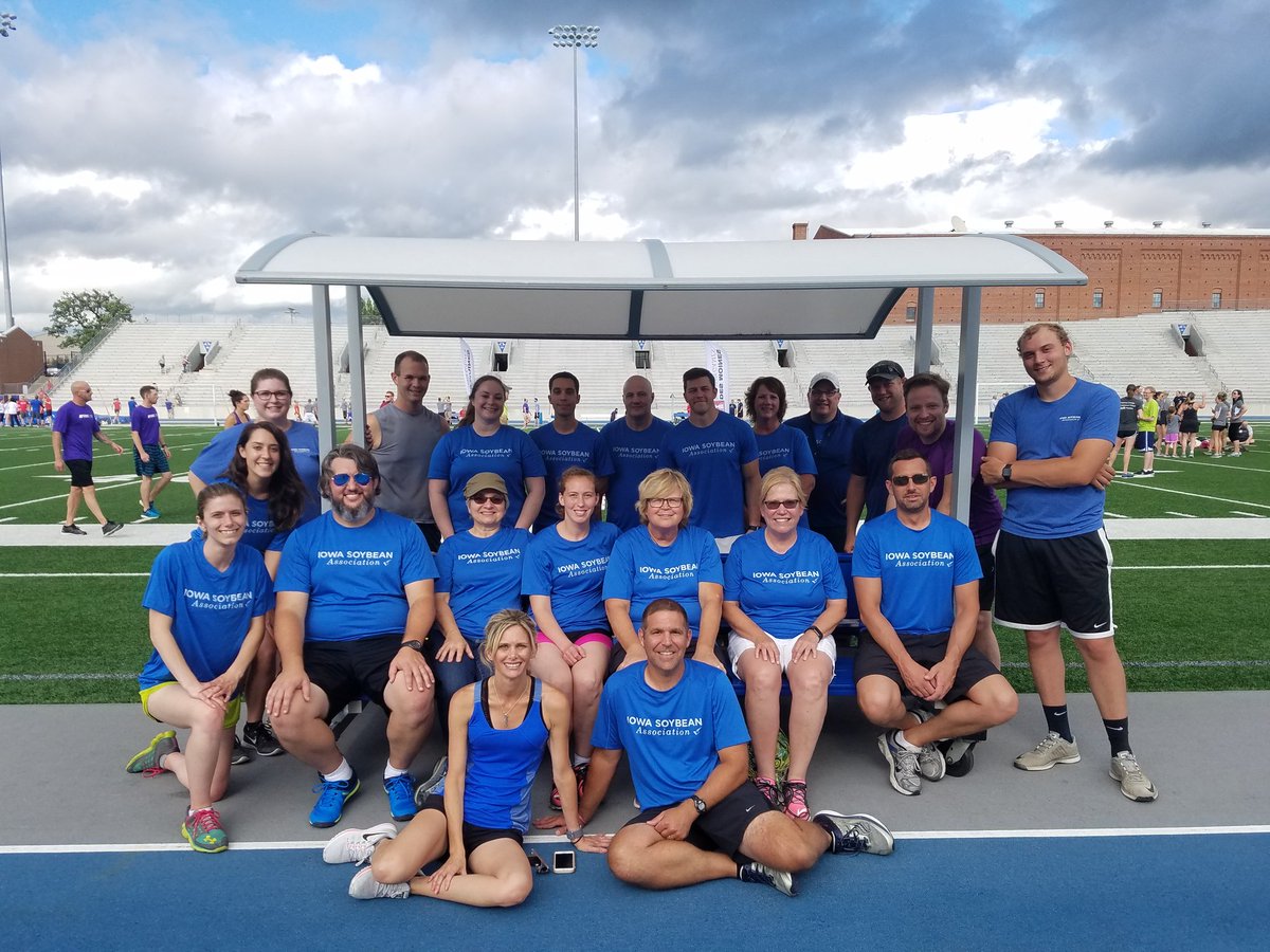 Team <a href="/IowaSoybeans/">IowaSoybeans</a> representing at <a href="/DMCorpGames/">DM Corporate Games</a> track meet! #SeizeTheCup @PursuitOfLife <a href="/KarlGesch/">Karl Gesch</a> <a href="/chrishhay/">Chris Hay</a> <a href="/rempresent/">Rempresent</a>