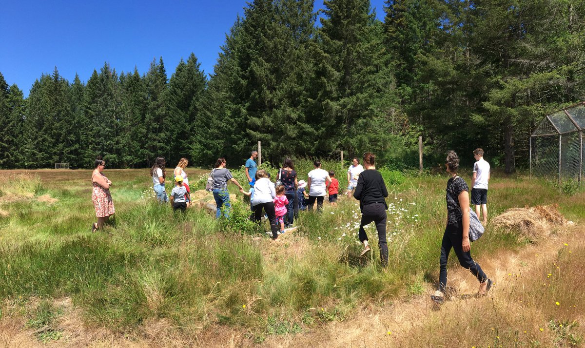 MsbcLee's tweet photo. Welcoming our youngest learners at Mill Bay Nature School’s Ready Set Go event! #smoothtransitions#sd79learn #takeitoutside #rsg @kondrik4 @Rodroad219 @SKoers1 @debbiemah https://t.co/NS9LCgLUun