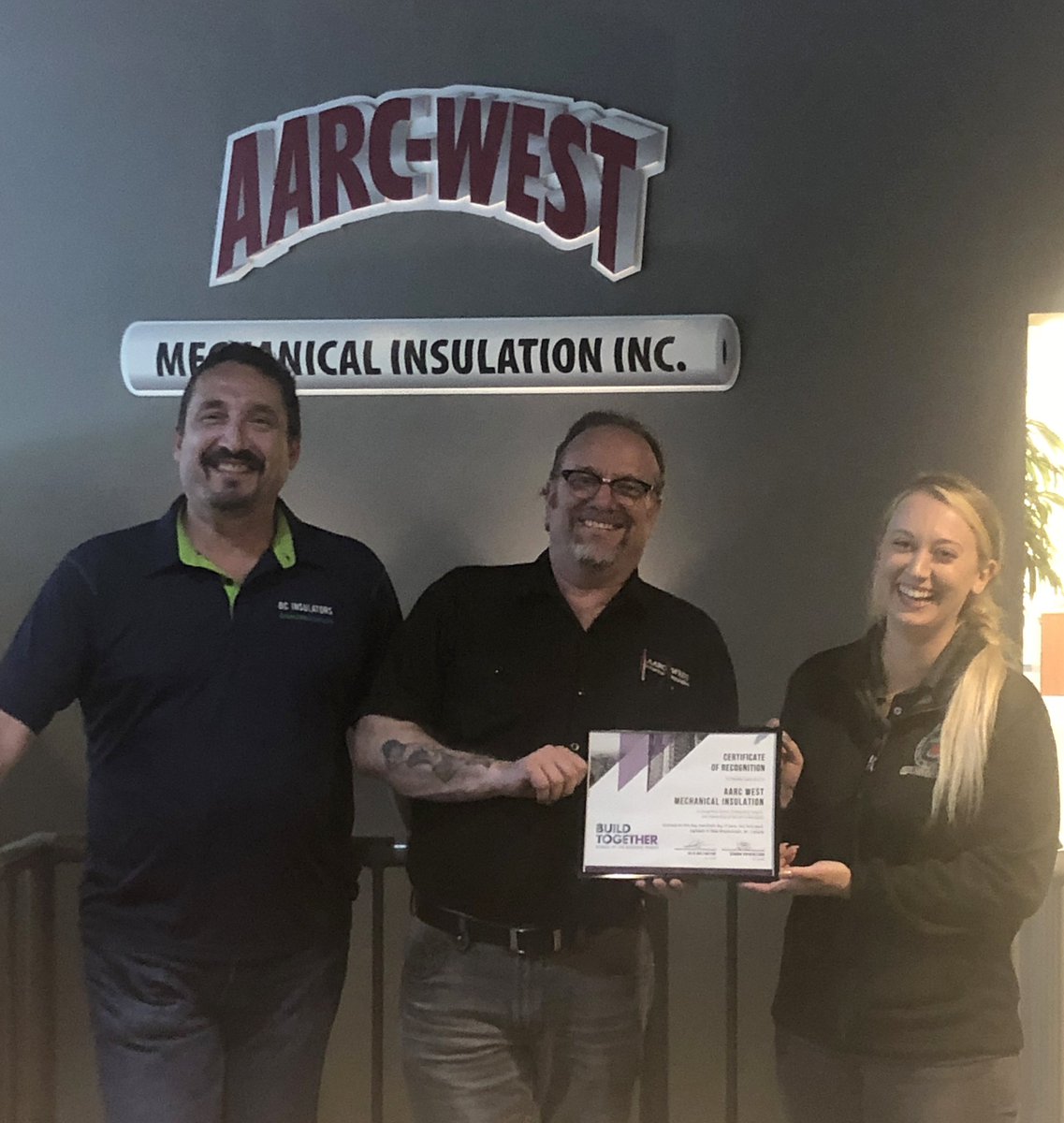 Congrats to AARC-WEST Mechanical Insulation on being awarded <a href="/cbtu_women/">Build Together</a> BC's first Certificate of Appreciation! Thanks for all your support of #tradeswomen over the years and just basically being awesome! <a href="/InsulatorsUnion/">Insulators Union 🦎</a> @BCInsulators <a href="/insulatorguy/">Neil Munro</a>