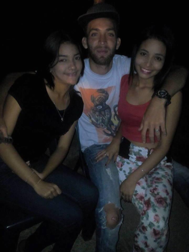 Marylopez210's tweet photo. Mis compañeros de lucha🥰🥰 https://t.co/bhjszRmyOU