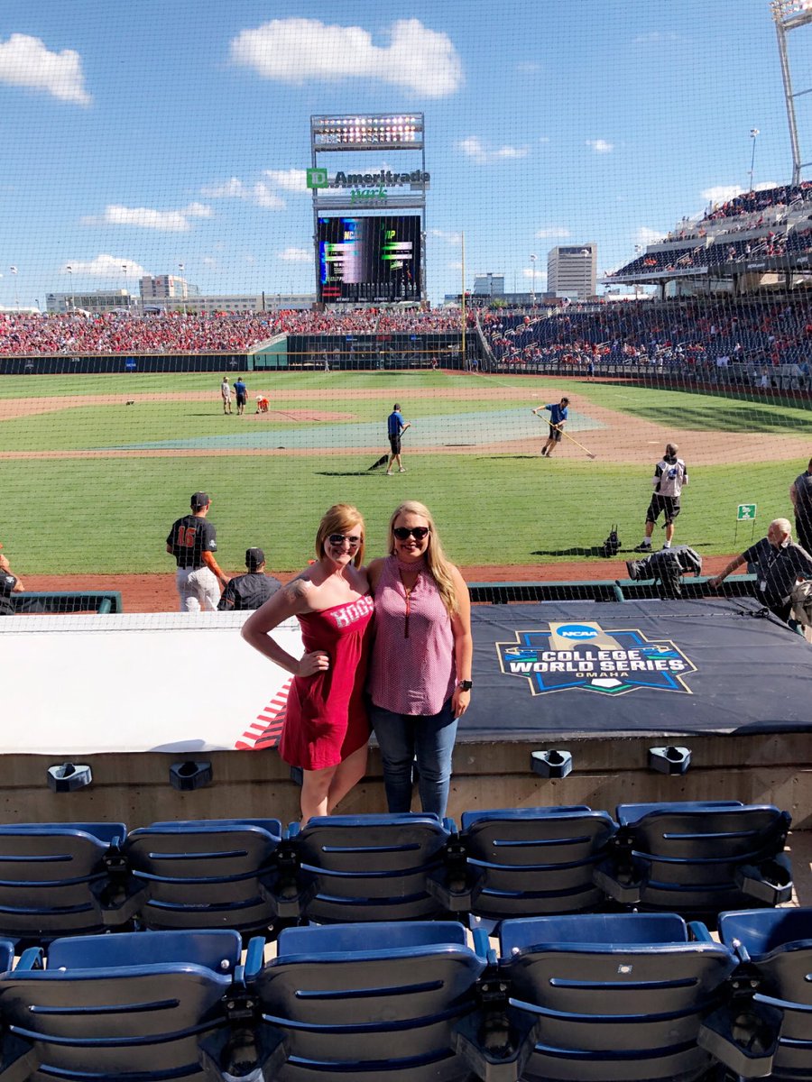 #CWS #OMAHOGS 🐗♥️⚾️