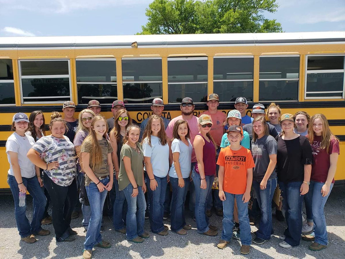 Today at the Tulsa Stockyards Cattle grading the 4h team placed in the top ten and all the FFA teams placed in the top 25 with one team in the top ten! Congratulations to Lindsey K. with a score of 406 and Bayley R. with a score of 400!