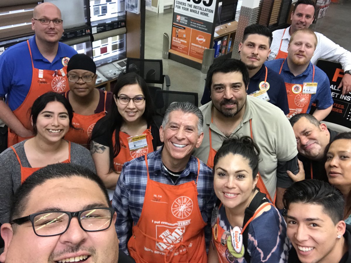 My first Specialty Tuesday with my amazing Team #team1040  @RianSM1040  @DianeLizette @OrmondLsormond