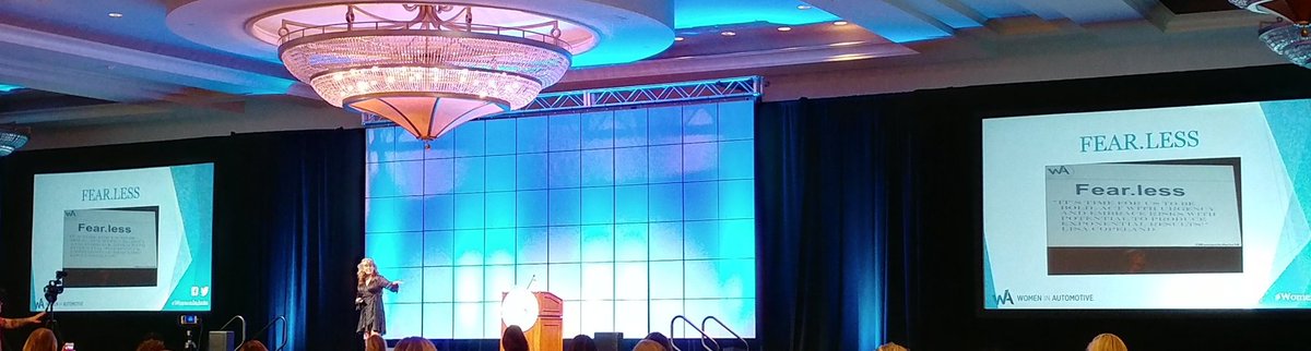 @LisaCCopeland closing keynote for <a href="/WomenInAutoCo/">Women in Automotive</a> "Danger is real - fear is a choice" #WomenInAuto #WIA #WIA2016
