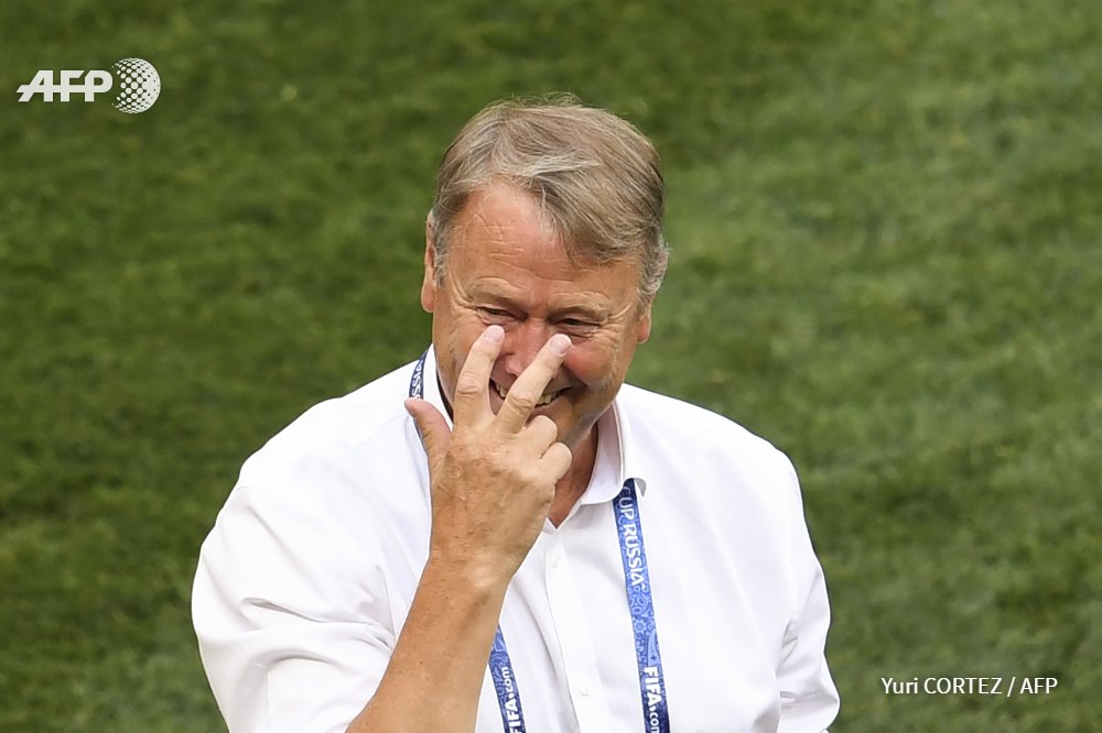 YuriYurisky's tweet photo. Shooting from a new angle, different photos of #DenmarkvsFrance #FIFA18WorldCup #Russia2018WorldCup #RussiaWorldCup2018 #FIFA2018 #WorldCup #WorldCupRussia #FranceVsDenmark #luzhnikistadium https://t.co/vgGoddO7Nx
