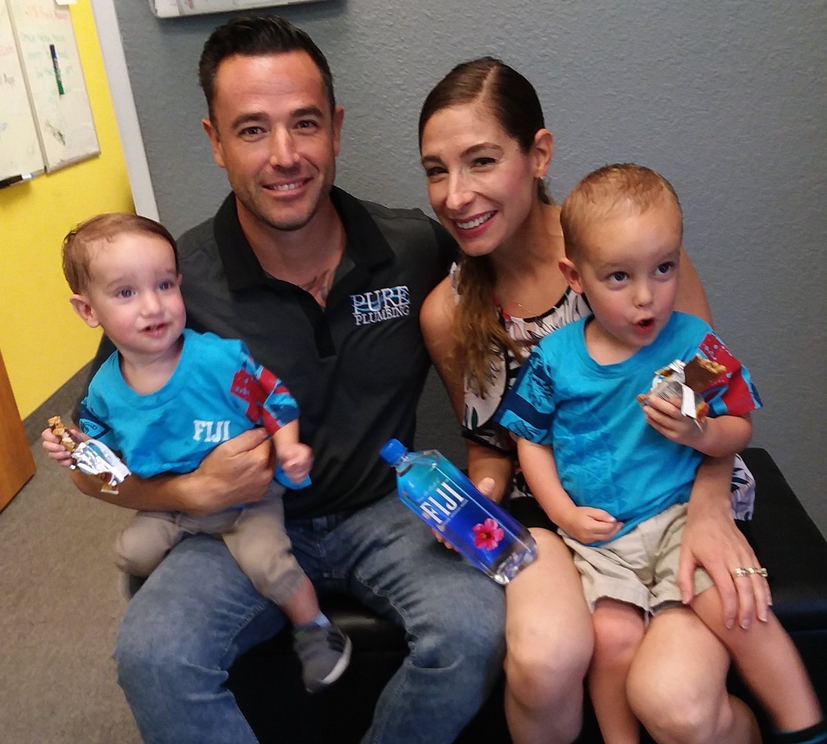 pureplumbinglv's tweet photo. 😀🧀Say CHEESE! 😀🧀
We love our little visits from these two in blue! 
#PurePlumbingFamily #FamilyOwned #FuturePlumbers #Myan #Dylon https://t.co/5MawYstXWC