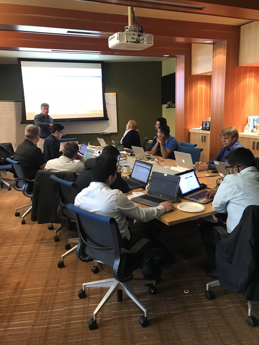katetoporski's tweet image. Looks like @SForceAnalytics is starting this week right with a Campfire in Vancouver 🙌🔥 Nothing better than hands-on learning, led by Salesforce experts! #Salesforce #SalesforceAnalytics #Analytics