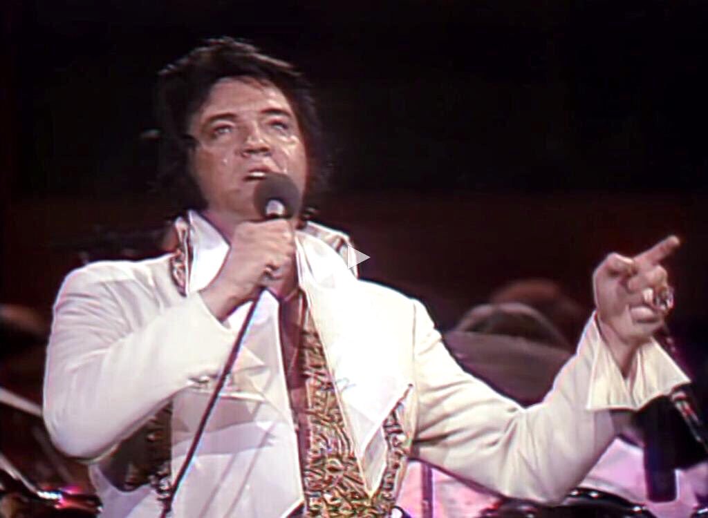 On June 26, 1977, Elvis Presley held his final concert in Indianapolis, Indiana, at Market Square Arena