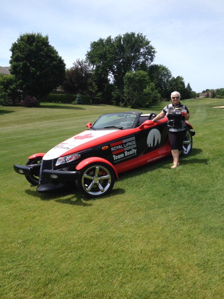 Better half <a href="/KanataGCC/">Kanata GCC</a> enjoying a Caeser <a href="/PGAofOttawa/">PGA Canada - Ottawa</a> Serge Giroux Golf Dream Classic Sponsored by Randy Graham - Snelling Paper 👍 <a href="/flagstick/">Flagstick.com Golf 🇨🇦⛳️</a>