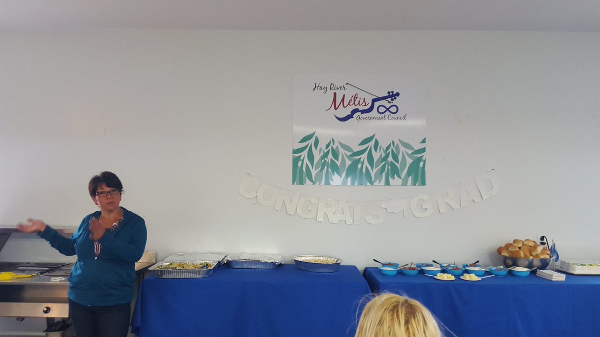 MarketGypsy's tweet photo. Reason #589 of why I ❤ Hay River: the Metis Association in Hay River cooked up lunch for all the high school graduates and families. Thank for for creating such a strong community and celebrating all the grads. https://t.co/havmA7uinl