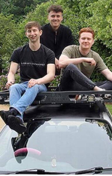 knightsyouthcentreLess than 4 weeks to go until #mongorally2018 😳😳 final prep being made to the car and the the boys getting ready!! To support the amazing team doing this for KYC go to our website knightsyouthcentre.org.uk and click on latest news!!!