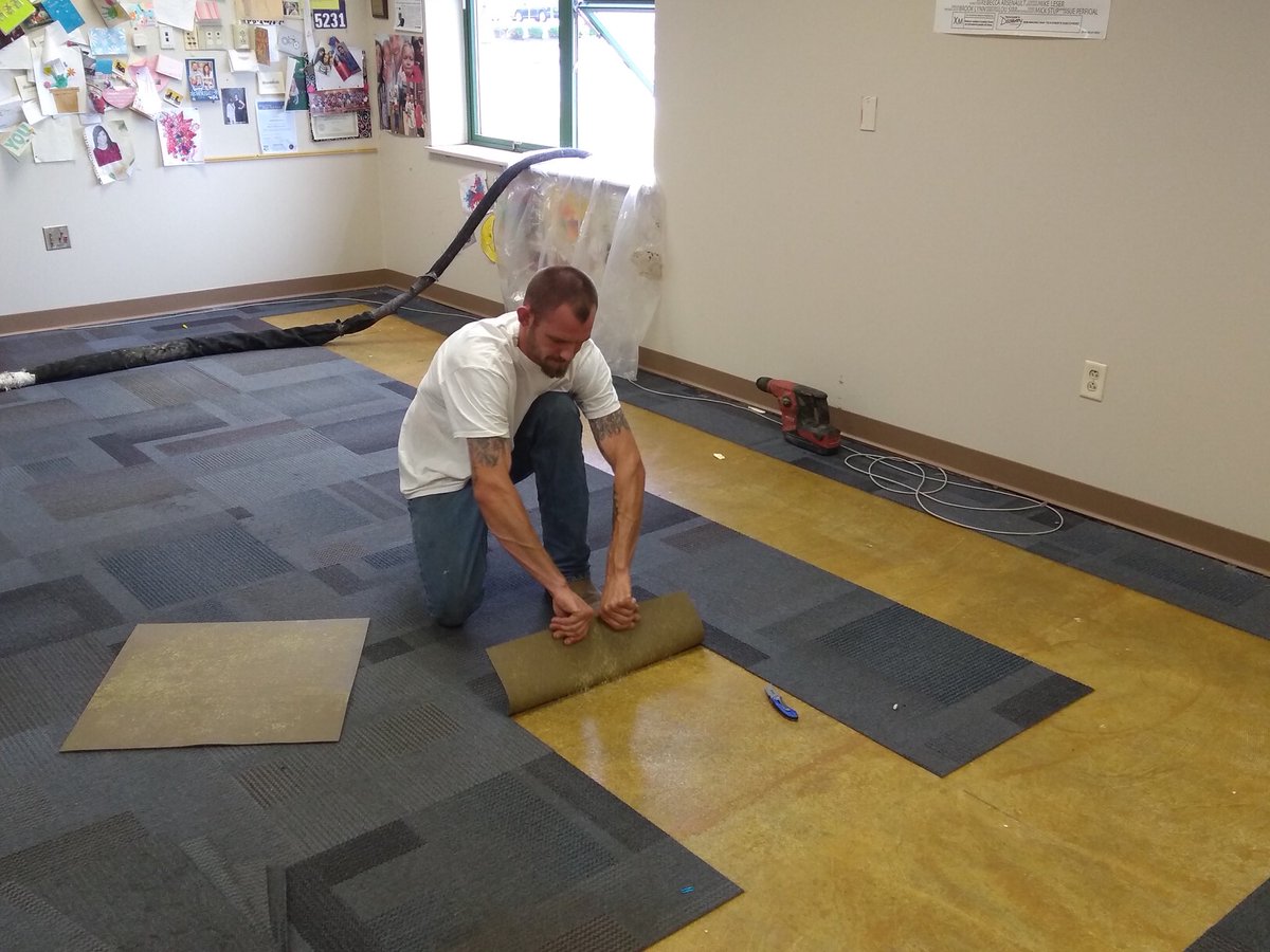 WoodsFoundation's tweet photo. We’re at Lafayette High School for the second phase of our project. We’re lifting settling slabs with PolyLevel. https://t.co/vuK2XiZrmt