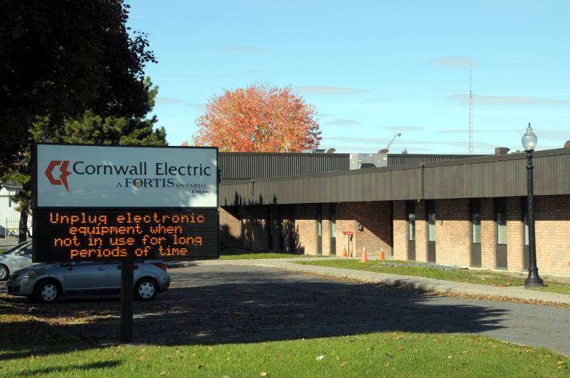 Cornwall Electric rates going up 1% cornwallnewswatch.com/2018/06/26/cor… https://t.co/osDn9ukCr1