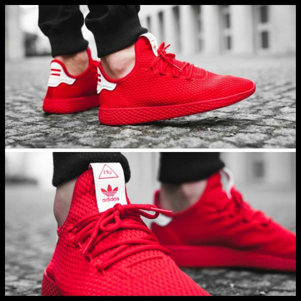 FBloggers11's tweet image. *Adidas pharell william*
*Rs-1700/-*
free shipping 
size 41-45
📲 What&apos;s app- 9990624415
@FBloggers11