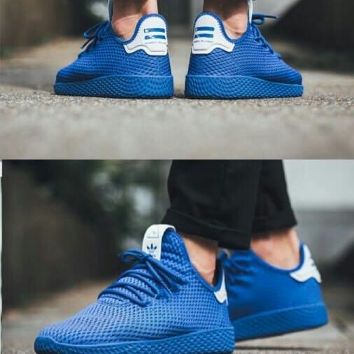 FBloggers11's tweet image. *Adidas pharell william*
*Rs-1700/-*
free shipping 
size 41-45
📲 What&apos;s app- 9990624415
@FBloggers11