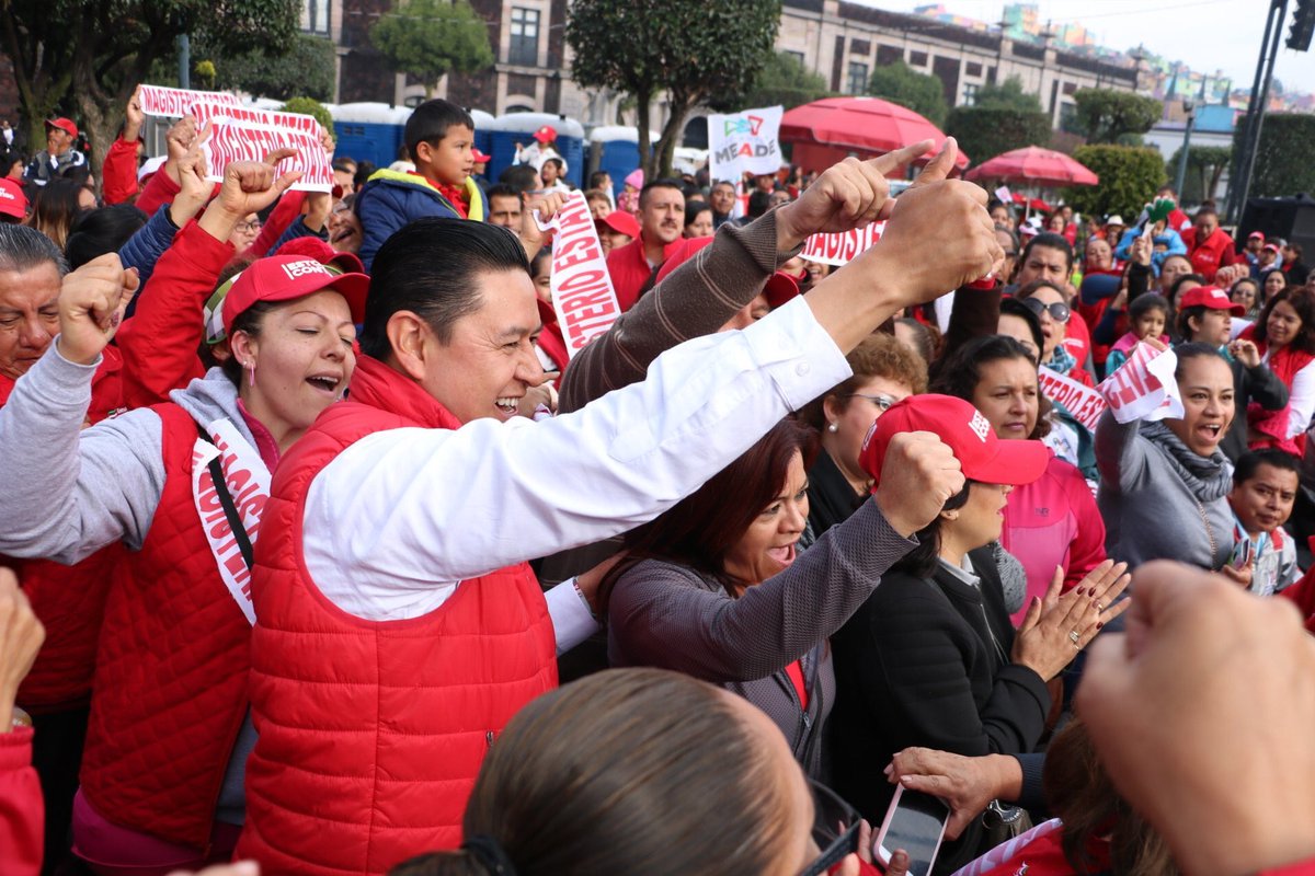 PoloEPOEM's tweet photo. Con @AbrahamSarone propuestas claras y firmes para la ciudadanía en el #DistritoIVLerma https://t.co/6PImzpqrle