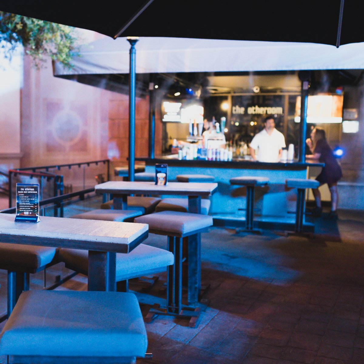 theotheroomlv's tweet photo. With our wide selection of gourmet food and craft beers, you'll want to pull up a stool and stay a while. #theotheroomlv #theotheroomak https://t.co/EWbTz0gl1L