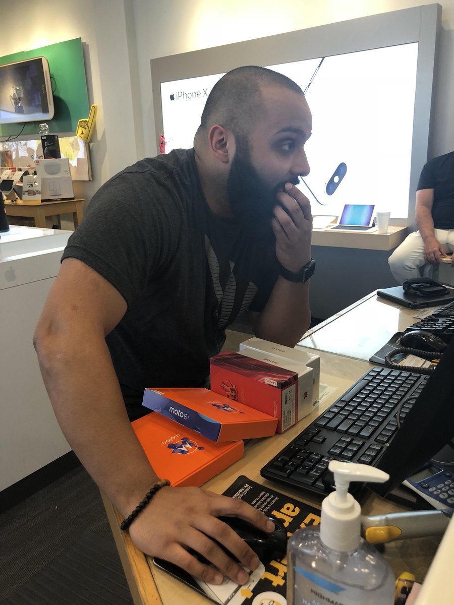 scastillo366's tweet photo. My guy Sobe Closing a 5liner🆑 in Wellington! @Lserrano1718 @jholt_fl https://t.co/t0Im41rGaB