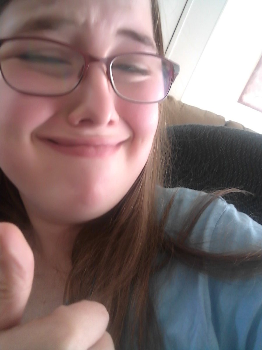 TheBbea's tweet photo. It's 4PM and i'm still in my pajamas ayy
#dork #dorkseries #pajamas #tuesdayselfie #playingskyrim #imtired #tired
@GraysonDolan @EthanDolan https://t.co/qtrLEovubD