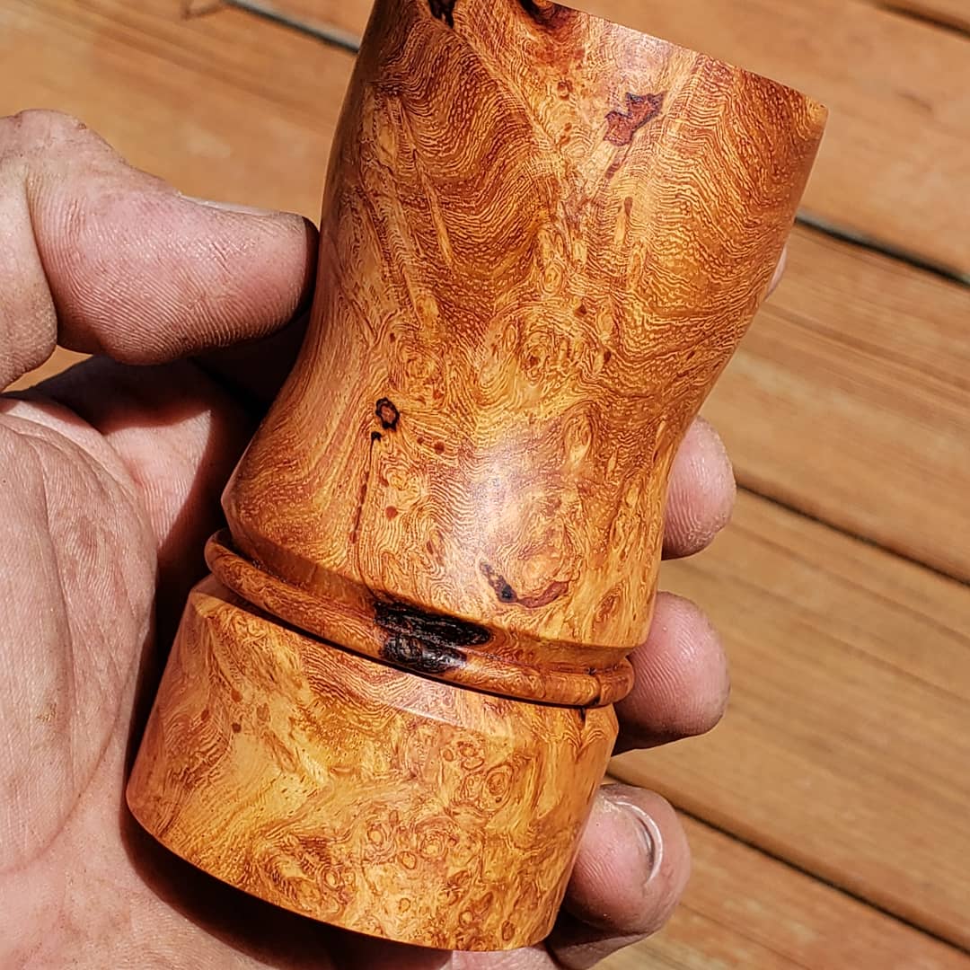 Eds_TnT's tweet photo. Still stunning Asian Afzelia Burl WoodScents with swils and Burl's, this is madness #vaporizer #MMJ #supportdontpunish https://t.co/uYP5xcsBxf
