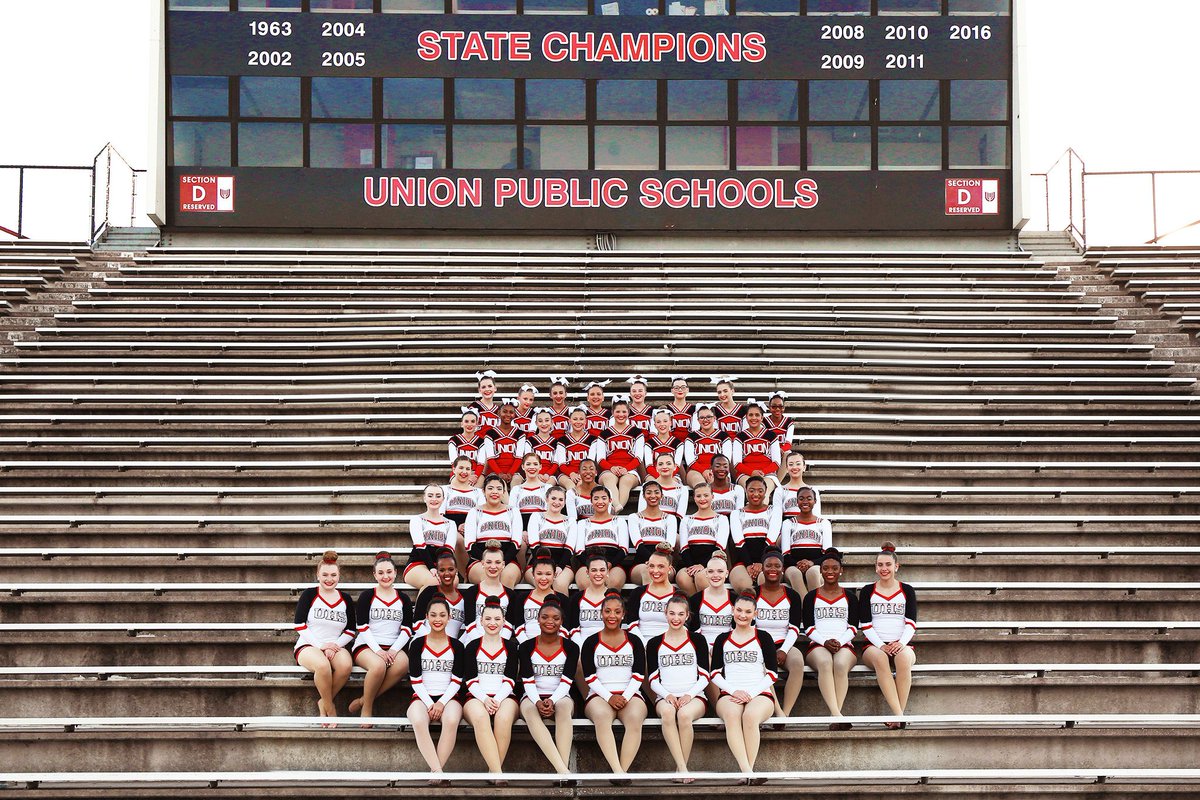UnionPom's tweet photo. Union Pom 2018-2019 β€π€
πΈ Joanna Tucker
#unionredskins #unionpom #uvp #ujvp #u8gp https://t.co/npNKi27qr2