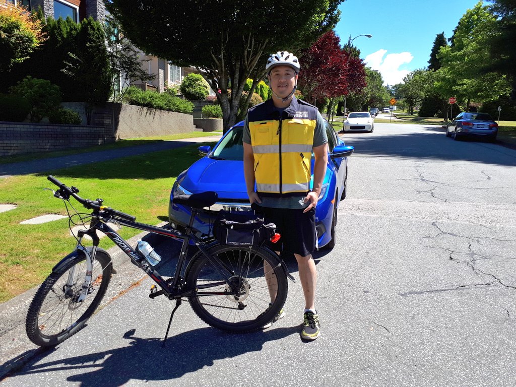 KitsFairCPC's tweet image. Have you removed all valuables from your vehicle or kept them away from plain view? Help #LockOutAutoCrime to protect your vehicle! @VancouverPD @icbc #LockitorLoseIt #9PMRoutine #Thieveswillstealanything