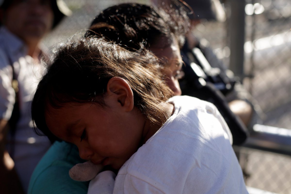 ajplus's tweet photo. A Guatemalan woman is suing the Trump administration to be reunited with her 12-year-old daughter, after they were forcibly separated at a detention center. Released and designated an asylum seeker, she says she hasn’t seen her child in a month and doesn’t know where she is. https://t.co/a0NOiuwtAF