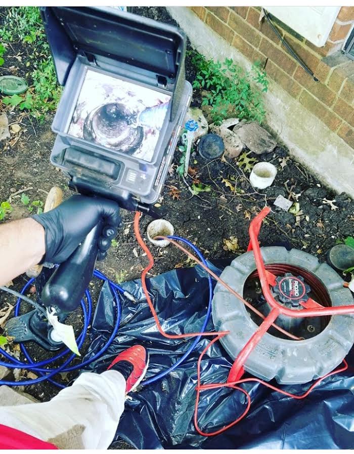 onesourceplumb1's tweet image. Sewer problems?!?! We have the tools for the job- callus today! #sewerproblems #dallasplumbing #texasplumbers #straightothesource #homeowners #plumbers #dfwworks #plumberslife