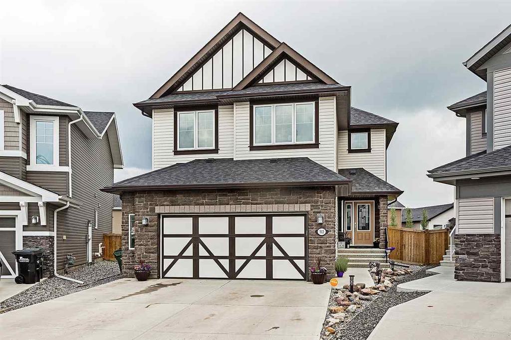 HodgesMohrSHPK's tweet image. #NEWLISTING This home is STUNNING, filled with upgrades, and located on a LARGE pie-shaped lot!

This FULLY finished home boasts a bonus room, a theatre room, two laundry rooms, and a quiet cul-de-sac location!

CALL US to take a peak! 780-570-4100

#4be… ift.tt/2N08GEg