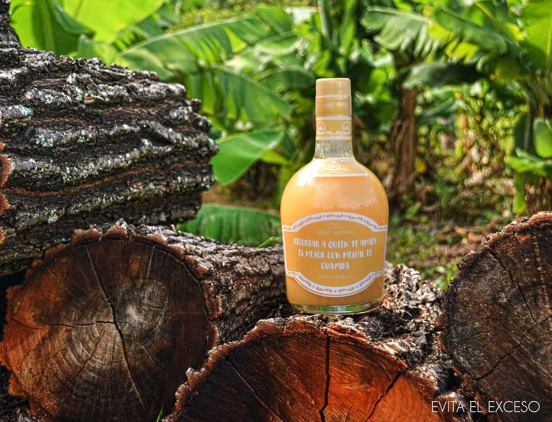 MezcalMoreno's tweet photo. Lo natural de la vida. #MezcalMoreno #MezcalArtesanal #OrgulloMorelos https://t.co/qddbvBN2qX