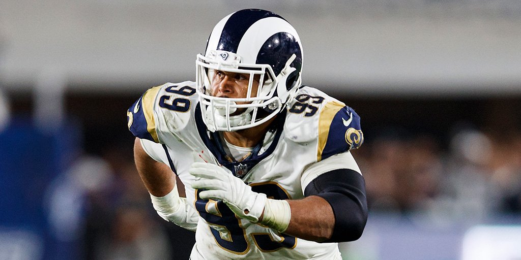 AroundTheNFL's tweet photo. Rams exec says team has had 'great' contract talks with Aaron Donald: 'We'll keep pushing forward'
https://t.co/IsfVSzjFJP https://t.co/unBMzO0xI4
