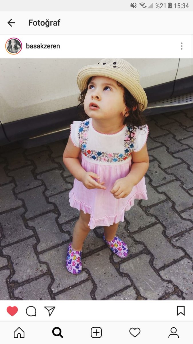 ozcelikbasak's tweet photo. En son 2015 de tweet atmışım 🤔 dünyanın en güzel çocuğunu doğurdum geçen zamanda oda şurada dursun 💕 https://t.co/x6dmvAX1e4