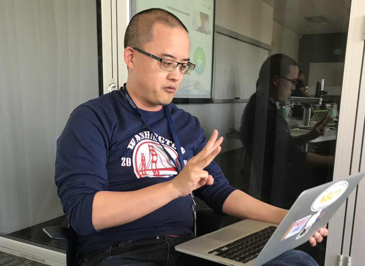 HistoryFrog's tweet photo. Sharing Flipgrid @FromLindz w @GLI_CAworkshop #GLI_CA So many possibilities! @Flipgrid #FlipgridFever https://t.co/Og5H376sfO