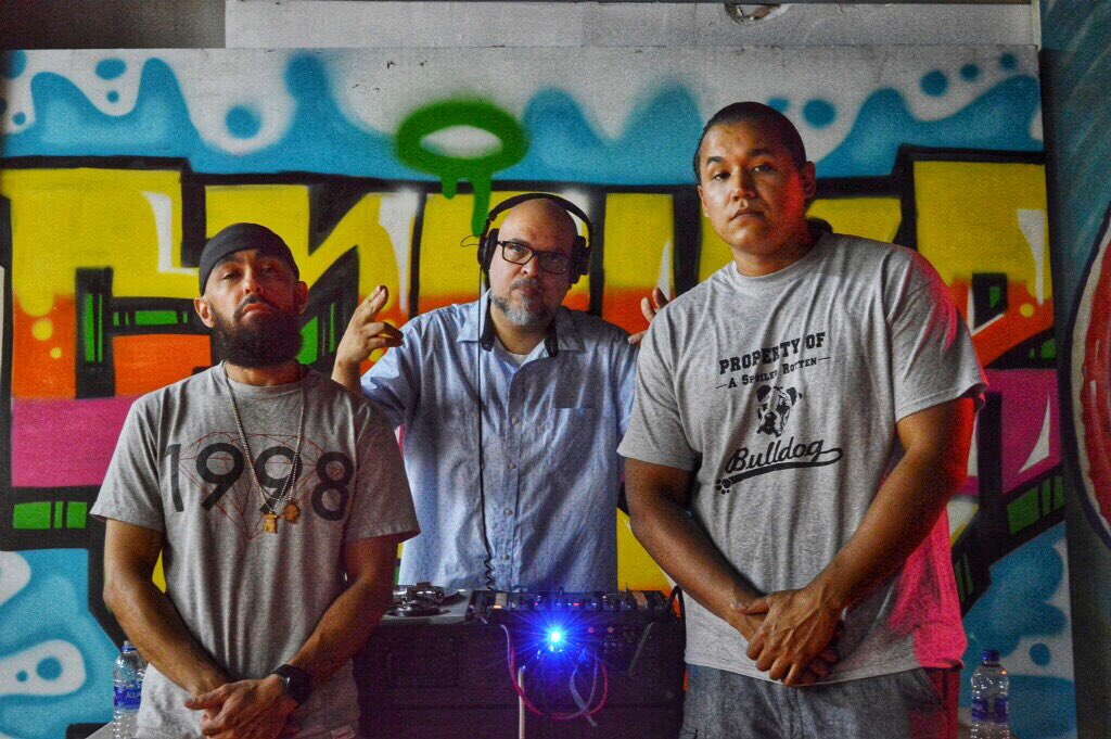 RedPoets's tweet photo. Red Poets x the MN Hip Hop legend @DJKoolAkiem #Micranots
📷: @jakeelll https://t.co/J8OcMmlYqe