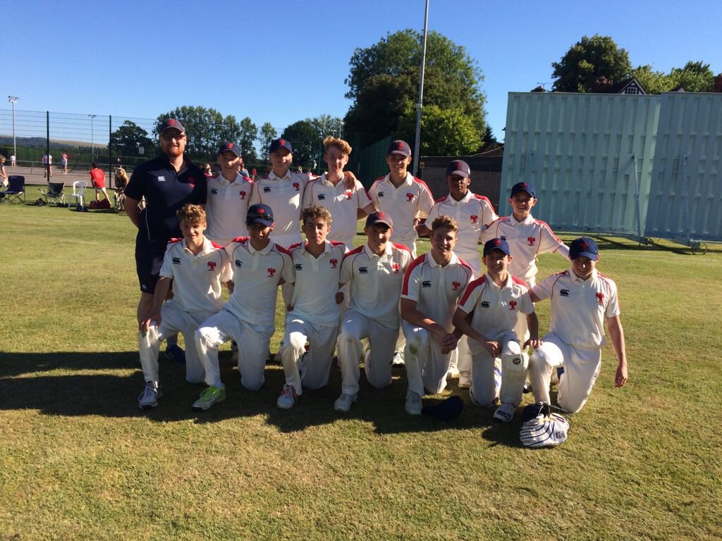 Congratulations to our under 15 A side who beat a strong <a href="/WhitgiftSport/">Whitgift Sport</a> team to reach the ESCA South East Regional Finals. 🦅🏏