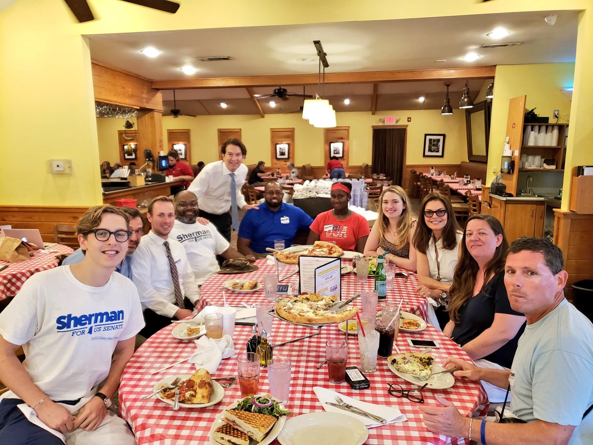 howardesherman's tweet image. #TeamSherman stopping for a quick lunch break here in Jackson. Thanks for the delicious pizza @SalAndMookies! Onward we go... :) #Sherman4Senate #mssen #msdems
