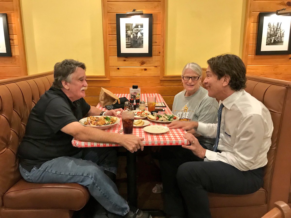howardesherman's tweet image. #TeamSherman stopping for a quick lunch break here in Jackson. Thanks for the delicious pizza @SalAndMookies! Onward we go... :) #Sherman4Senate #mssen #msdems
