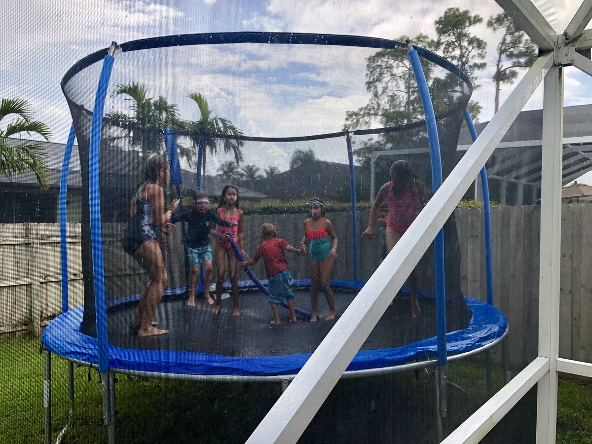 Ratka_K's tweet photo. Planning real projects, to the soundtrack of real life... summer planning at its best ☀️ @StoupasTeresa #projecttuning #TCS #bettertogether #lovethisteam https://t.co/zoHPa14Jt2