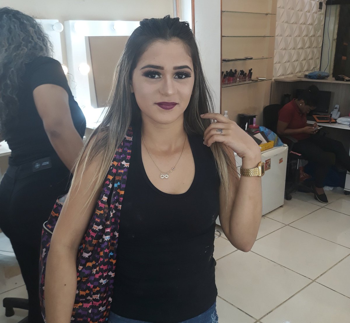 thpvcs's tweet photo. Mais um dia concluído 😍😍 
#StudioEliteMoura
#AutoMaquiagem 
#FeitaPorMim 
#MakeUp https://t.co/rD9bXg2txs
