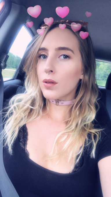am i ur babygirl?💕 https://t.co/Y3OXNI4StI