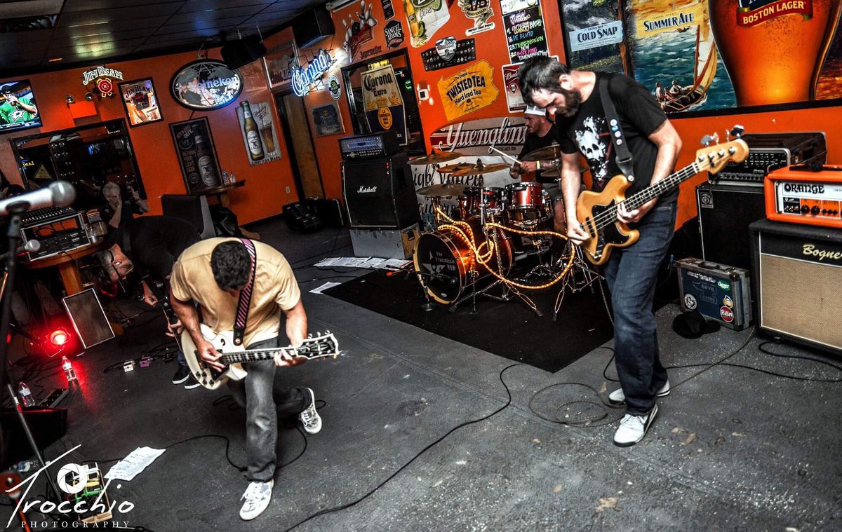 TheTransnow's tweet image. Awesome show on Saturday at the @hammerheadloung with @blind_choice and @summerscouts #RockAndRoll