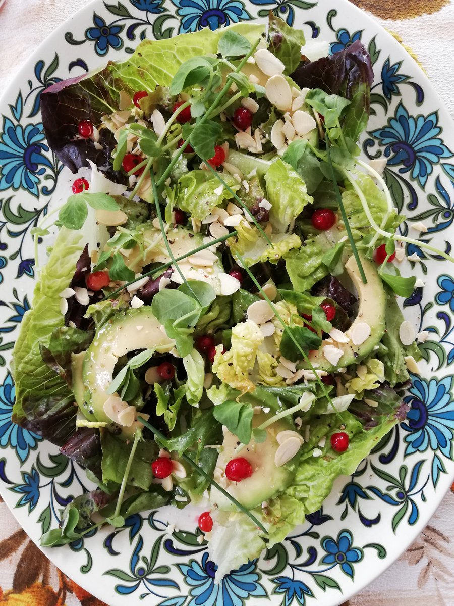 Welcome to VEGAN REVELATION!
So many amazing people &amp; suggestions on vegan coming through our Vegan Revelation café in Belper U. K. I'm going to use this space to share it all &amp; my own vegan loves &amp; creations!

Getting my social media ON!!

THANK YOU EVERYONE!
L❤️X
#veganhour