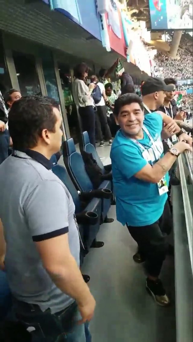 The 4 stages of a #Maradona coke trip #ArgentinaVsNigeria #maradona #worldcup #OffHisTits