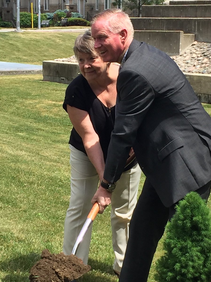 Lisa Malcolm tweet media