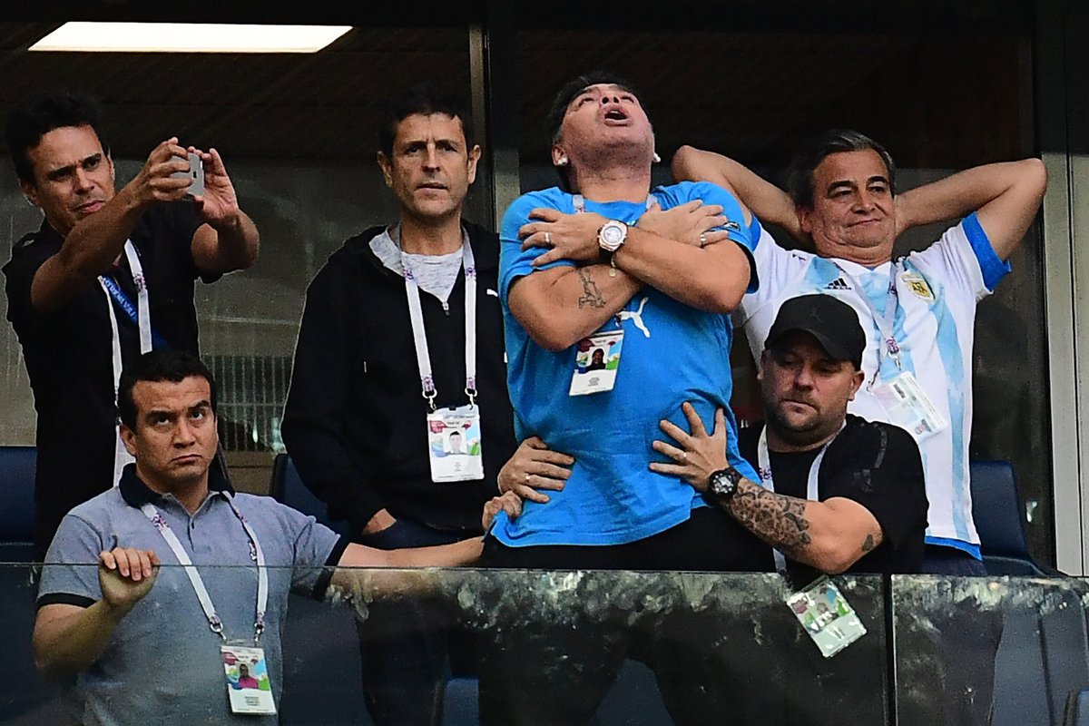 ShepherdprintG's tweet photo. Maradona is insane https://t.co/dypAqzHZwu