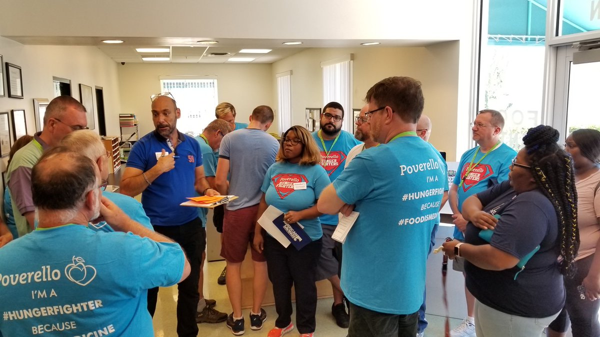 phillys26's tweet photo. Great way to end @UltimateHCM #PrideMonth activities with a huge food collection for the @HungerFighter awesome donation from @CheneyBrothers food show! #UltiPride #PeopleFirst π https://t.co/8s79cChhCE