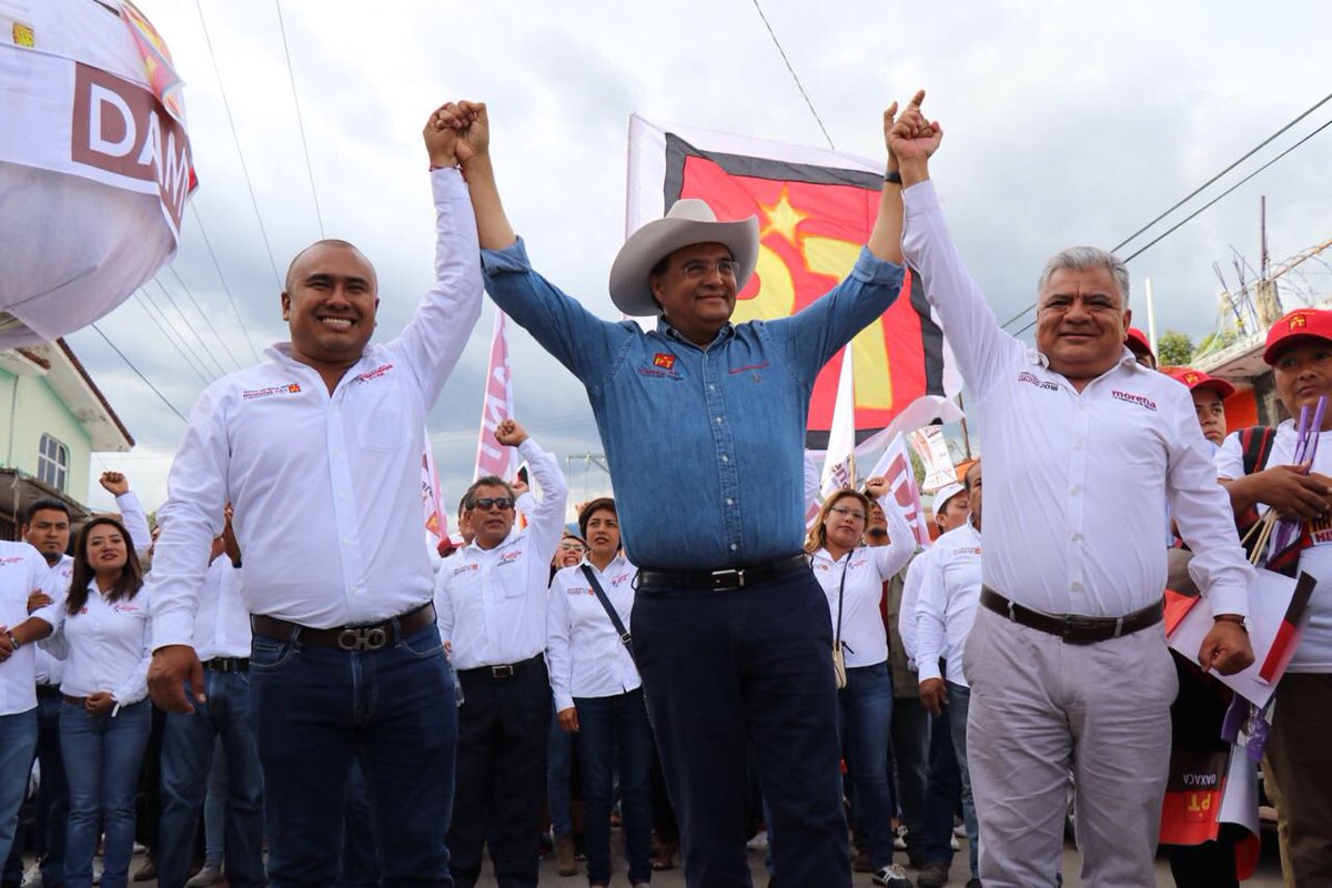 VicManOaxaca's tweet photo. Con ventaja en encuestas, 
Dante Montaño llama a salir a votar

• Los corruptos ya se van; sus acusaciones son del tamaño del miedo que nos tienen: Dante Montaño 
• Se suma a campaña María Libia Martínez Moreno, candidata de Partido Unidad Popular....
https://t.co/BqjoSi2rMU https://t.co/yWY5CMSt8H