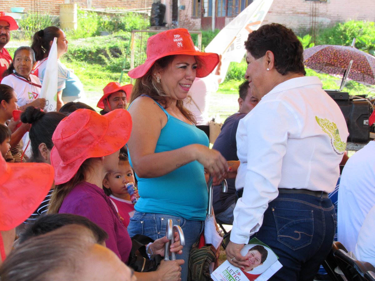 LetiBeltranC's tweet photo. Crédito a la palabra para todas las mujeres de Jiutepec, mantengo mi palabra y con tu ayuda este primero de Julio lo haremos posible.
#MujerDePalabra
#JuntosLoVamosALograr
#Jiutepec https://t.co/wgpZH7XONC